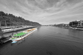 Florentina boat